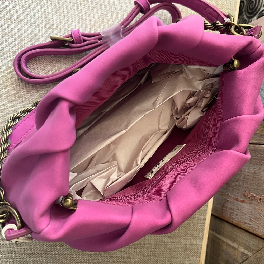 Universal Thread Pink Shoulder Bag with Gold-Tone Chain - Picture 3 of 5